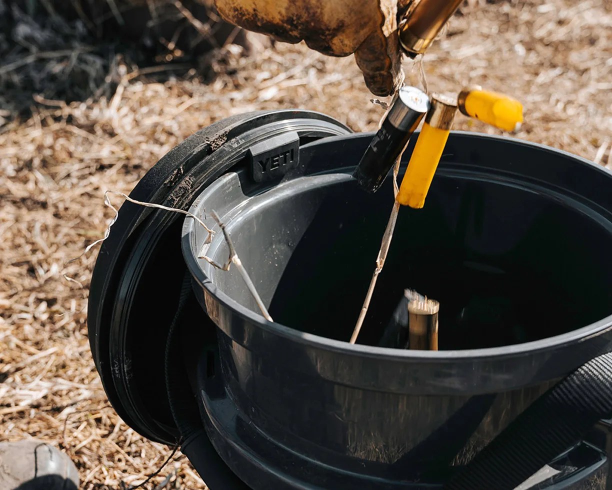 Yeti Loadout Bucket Swivel Seat