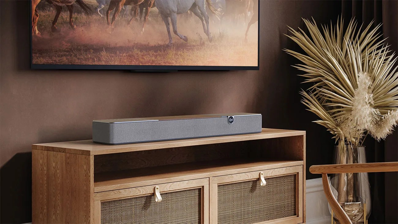 Klipsch Flexus Core 100 soundbar in walnut