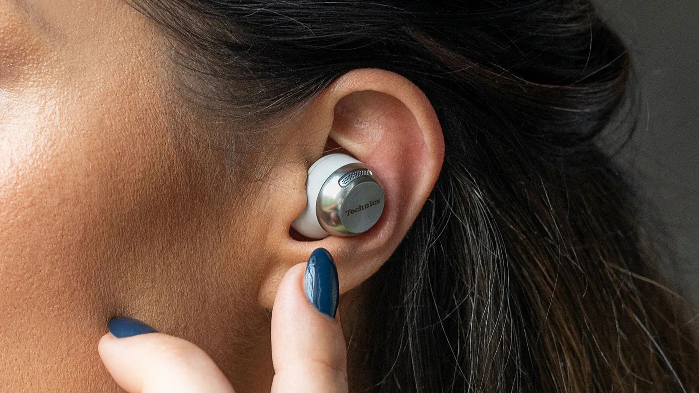 Technics AZ100 wireless earbuds