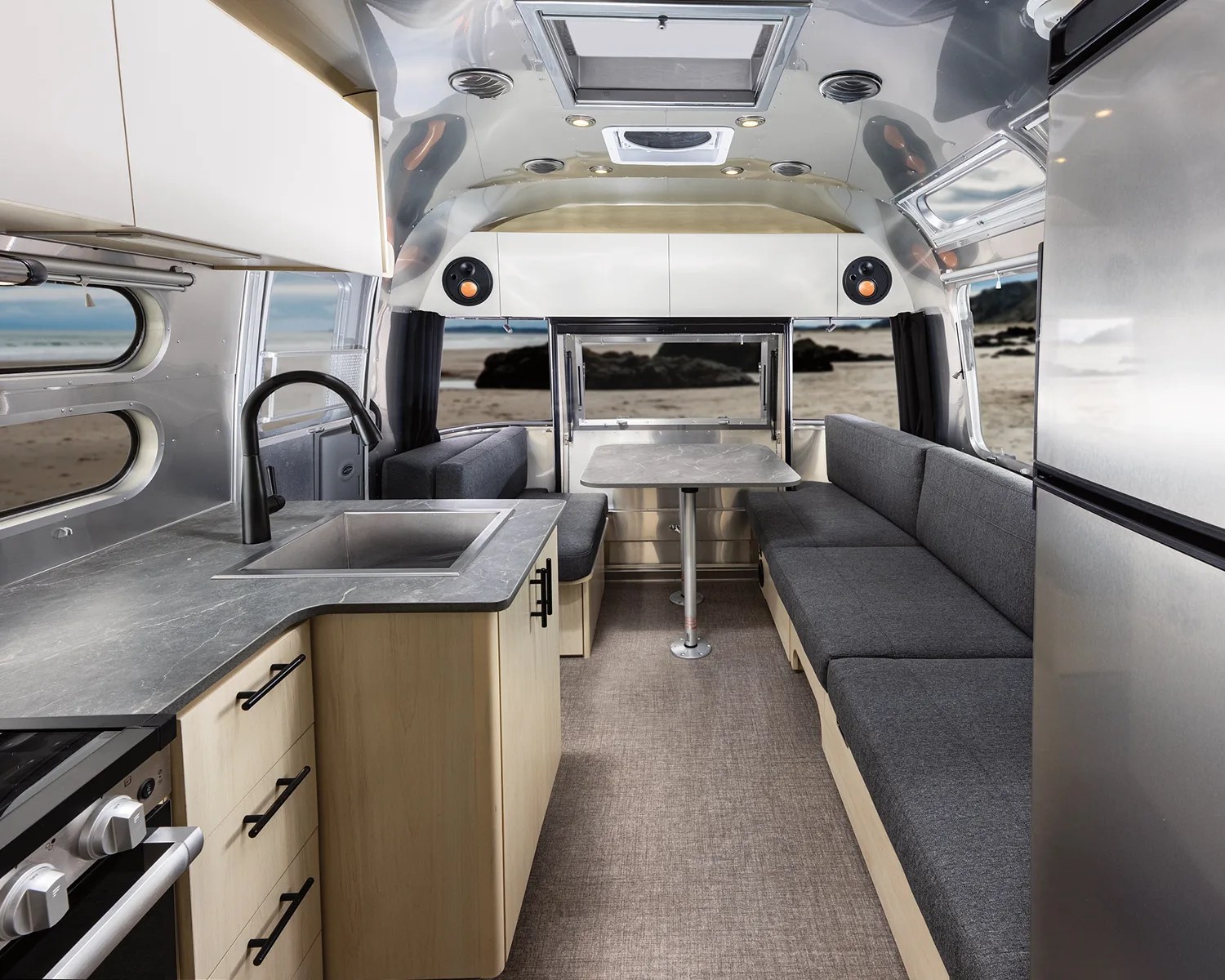 airstream flying cloud midnight flamingo speakers