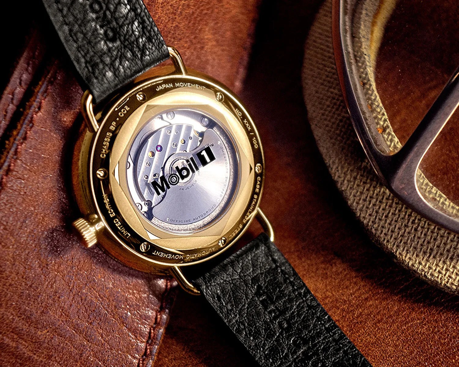 the display caseback of an autodromo watch