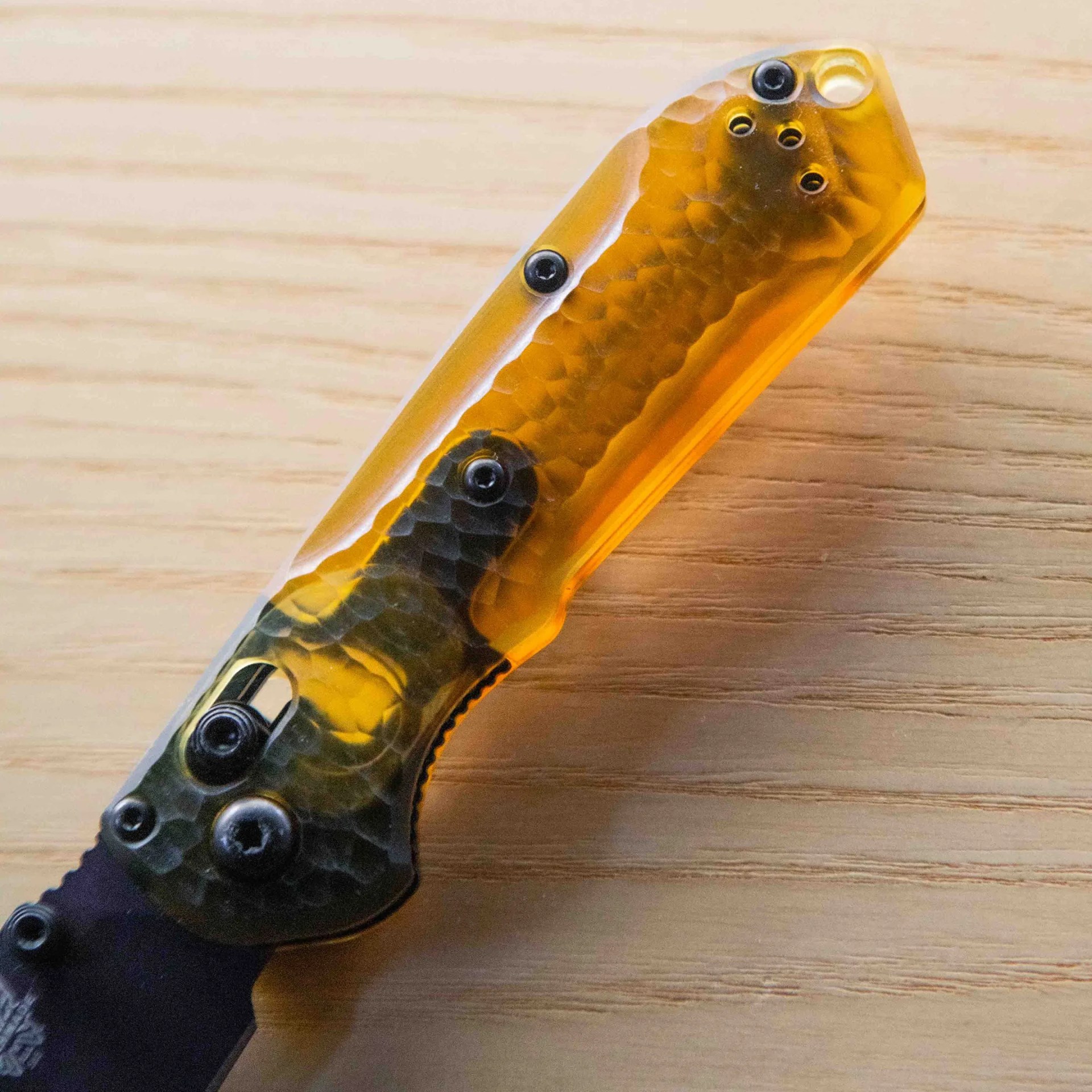 benchmade mini freek handle