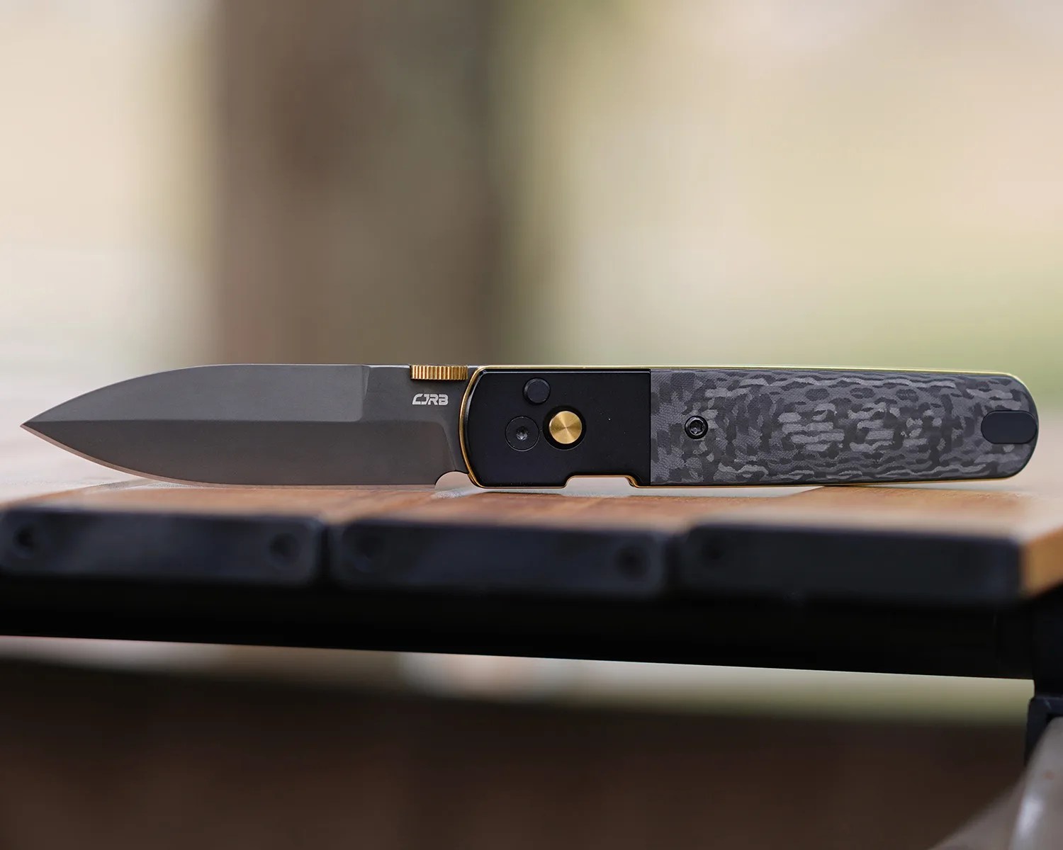 cjrb perfect locust classy carbon hero