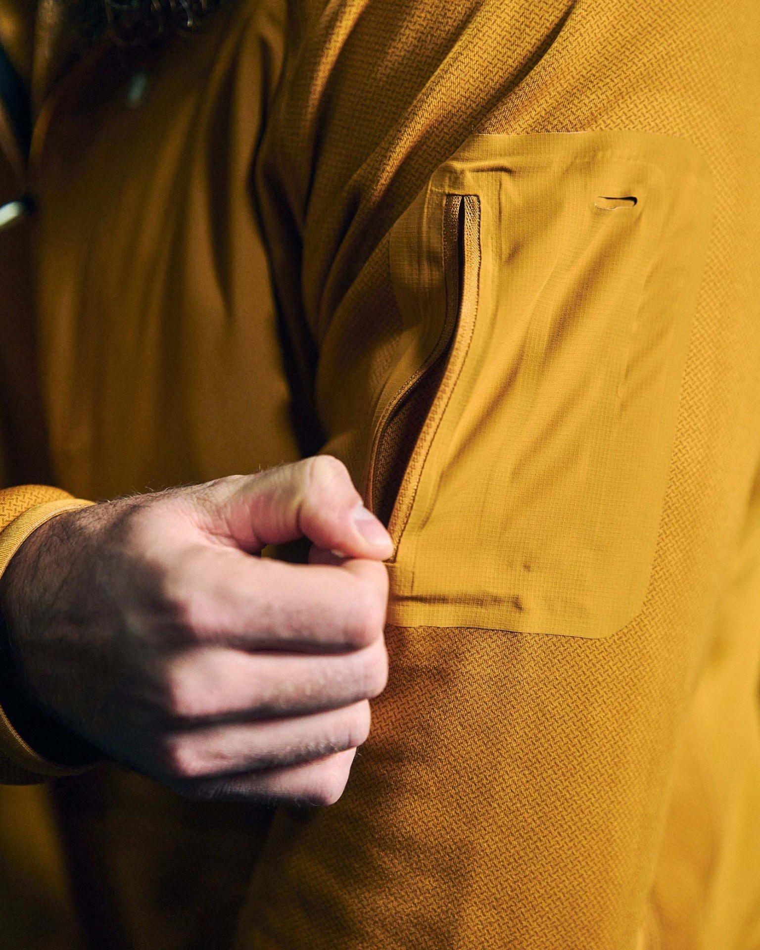 shirt sleeve with a pocket