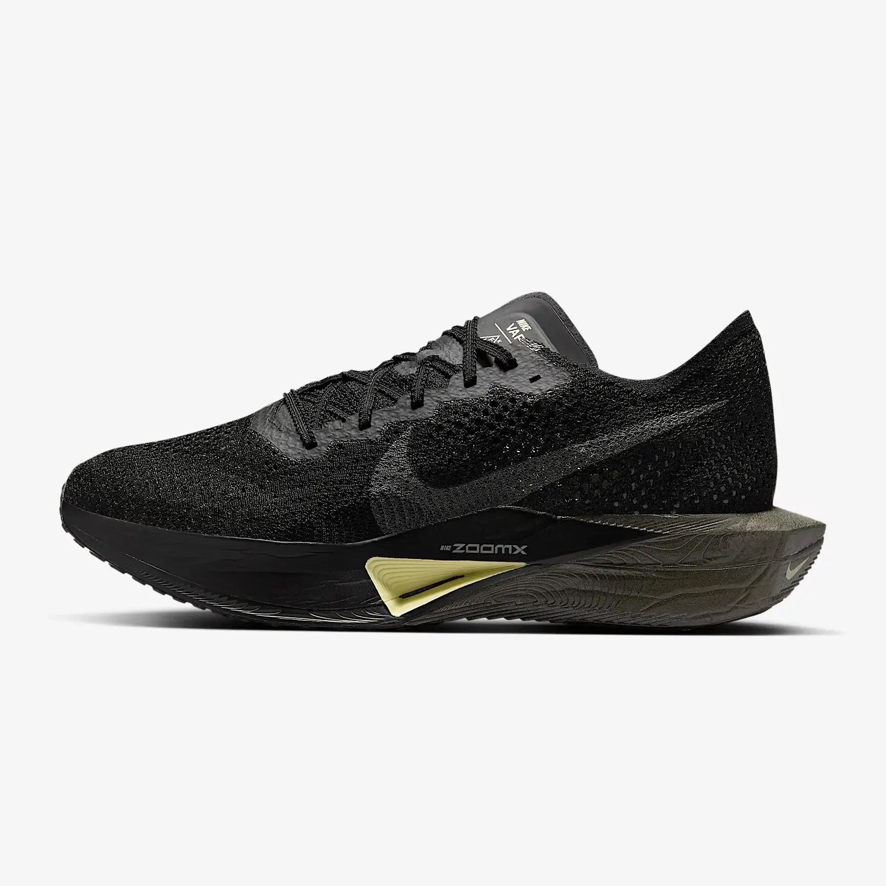 black nike shoe