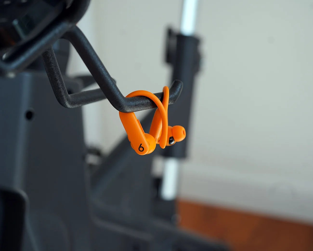 Beats Powerbeats Pro 2