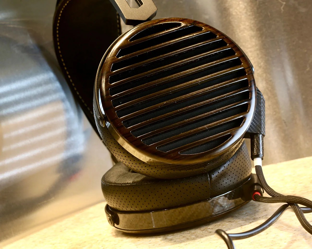 FiiO FT7 planar magnetic headphones