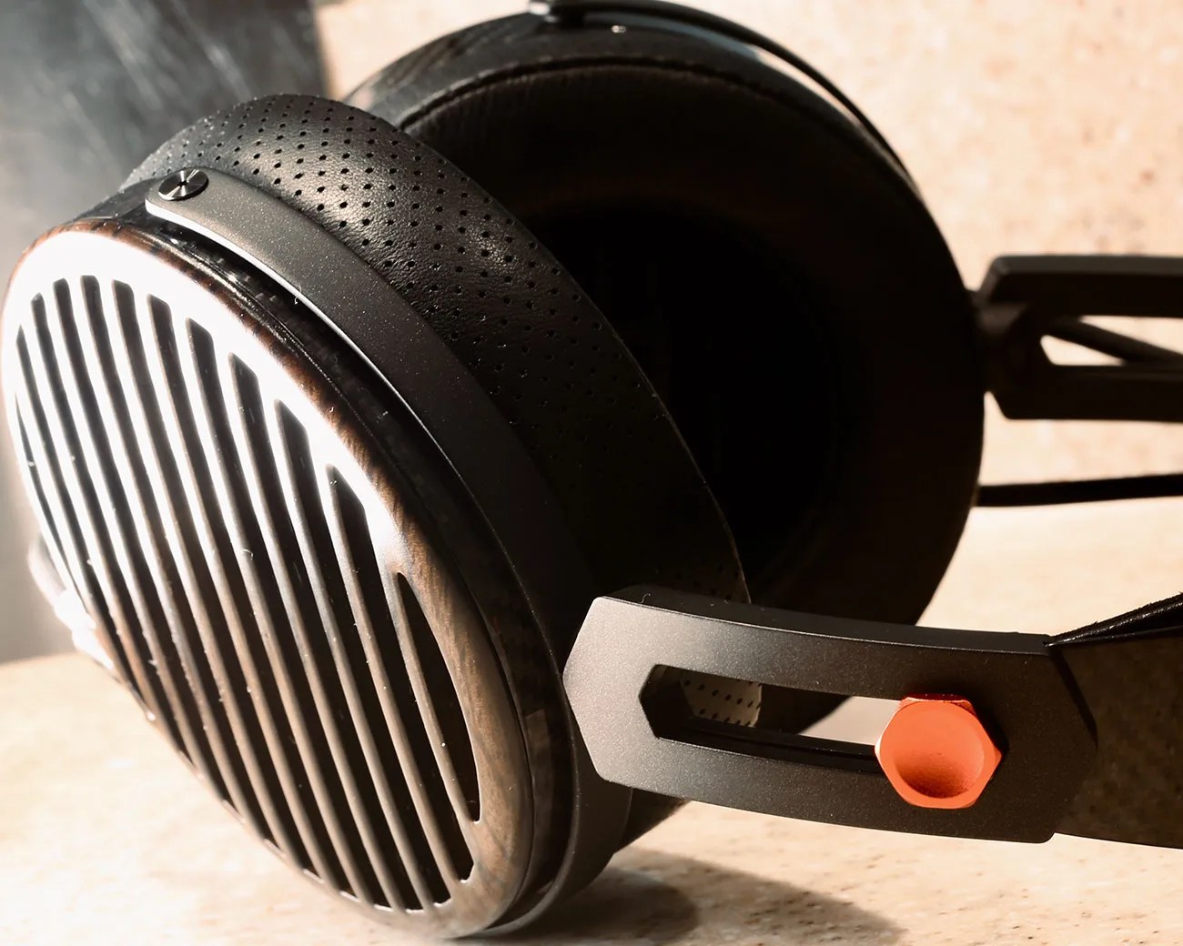 FiiO FT7 planar magnetic headphones