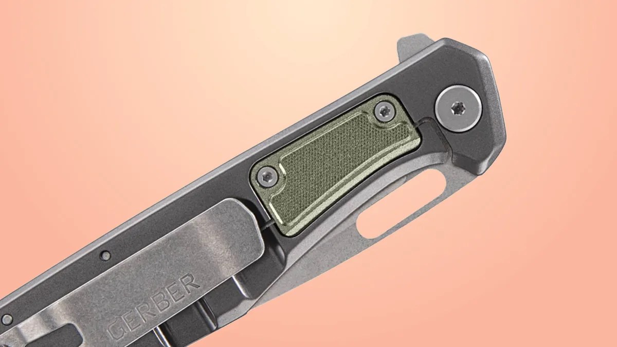 Gerber MiniSada closed on peach background