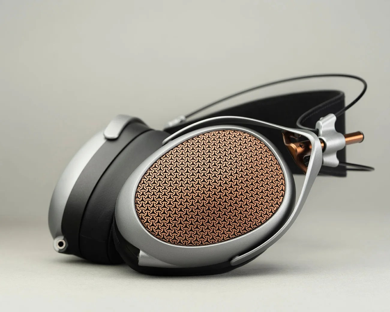 Meze Audio Poet headphones