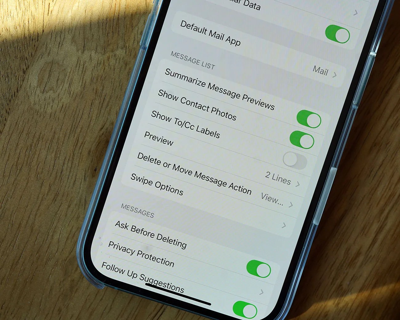 iOS 18.4 Mail app