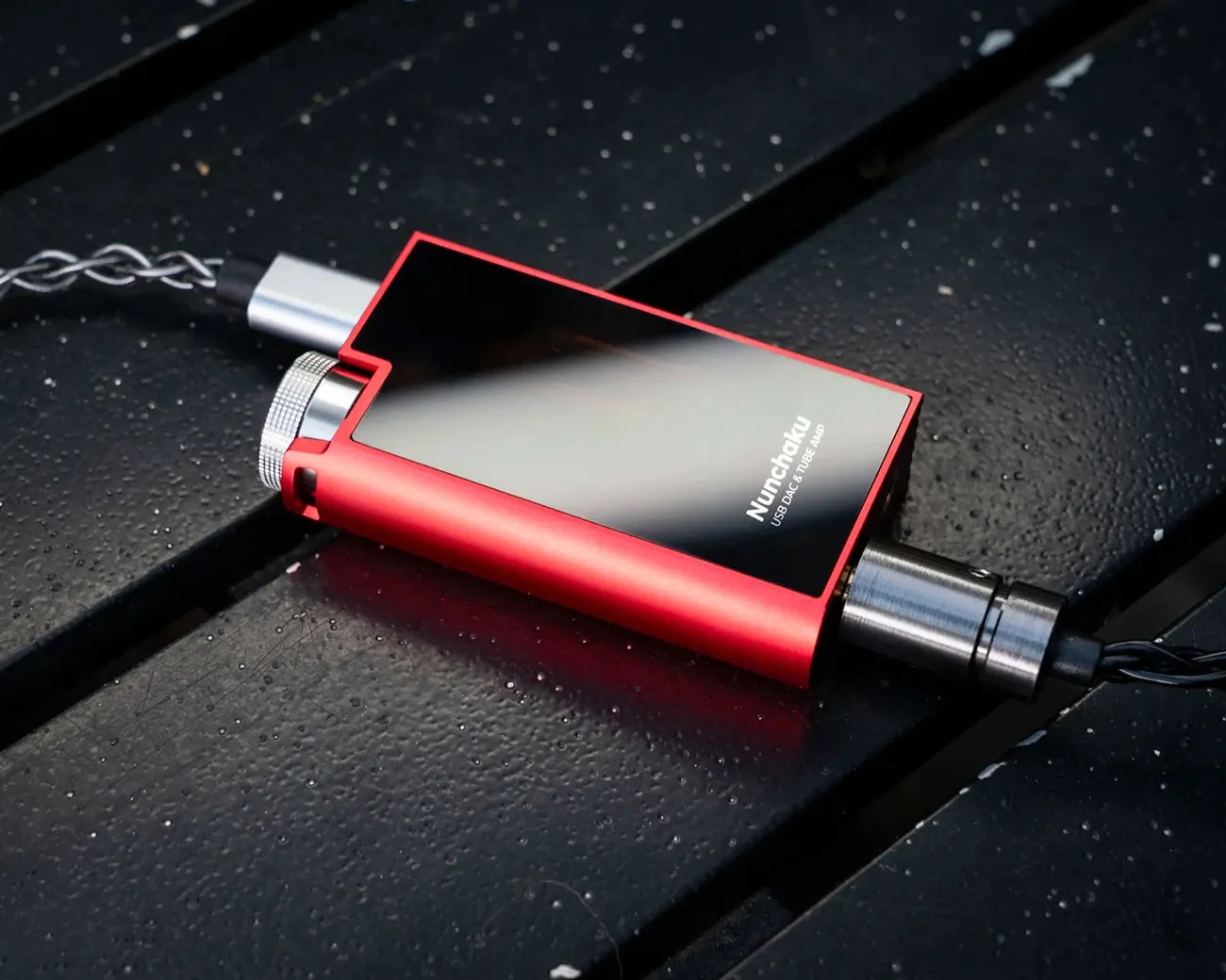iBasso Nunchaku portable DAC/amp