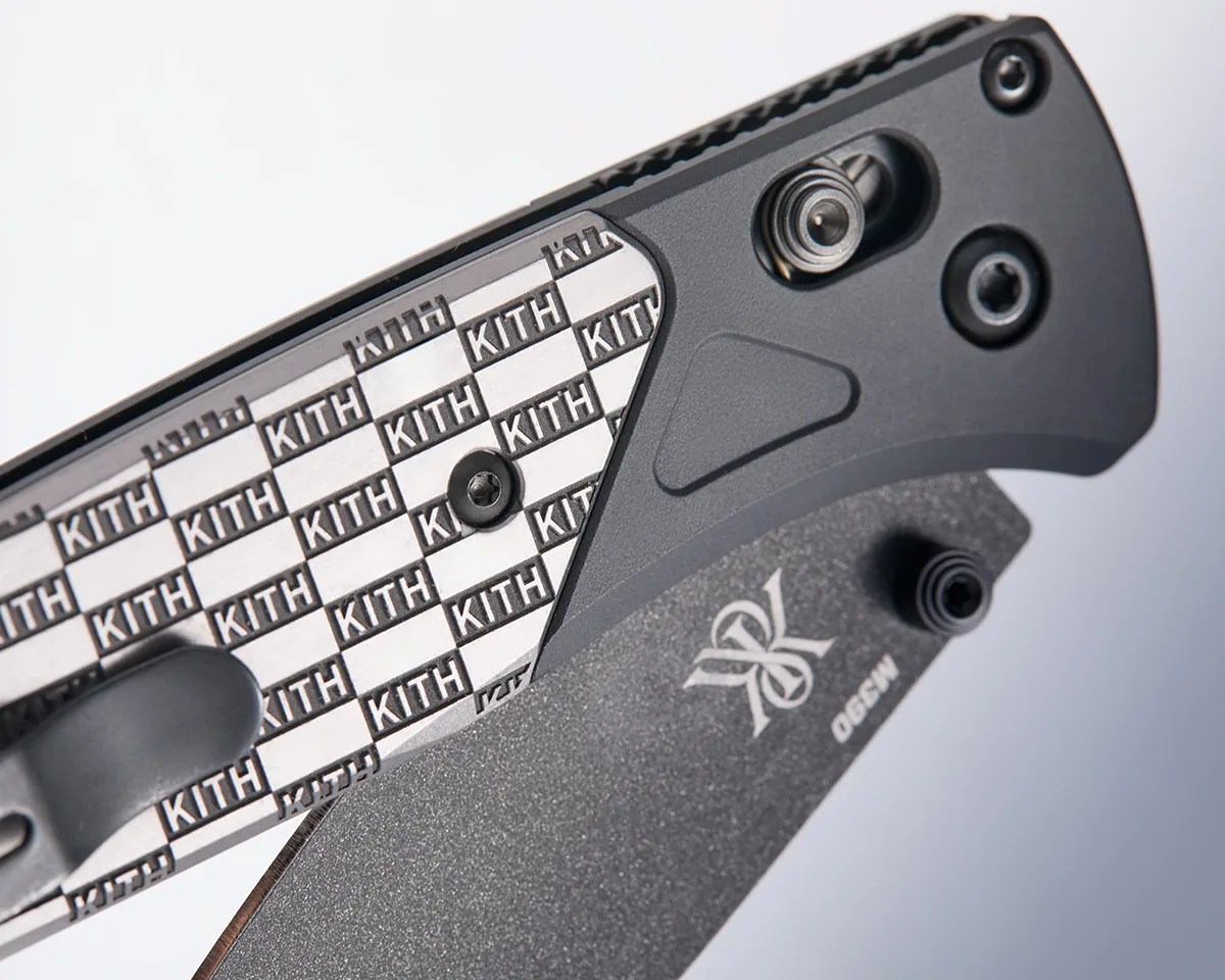 Benchmade BKC x Kith Bugout 535BK 2501 closeup on gray background