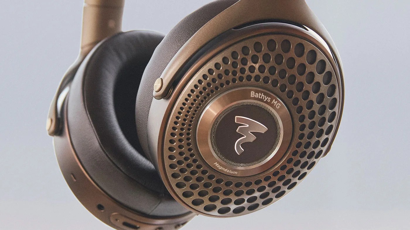 Focal headphones lead