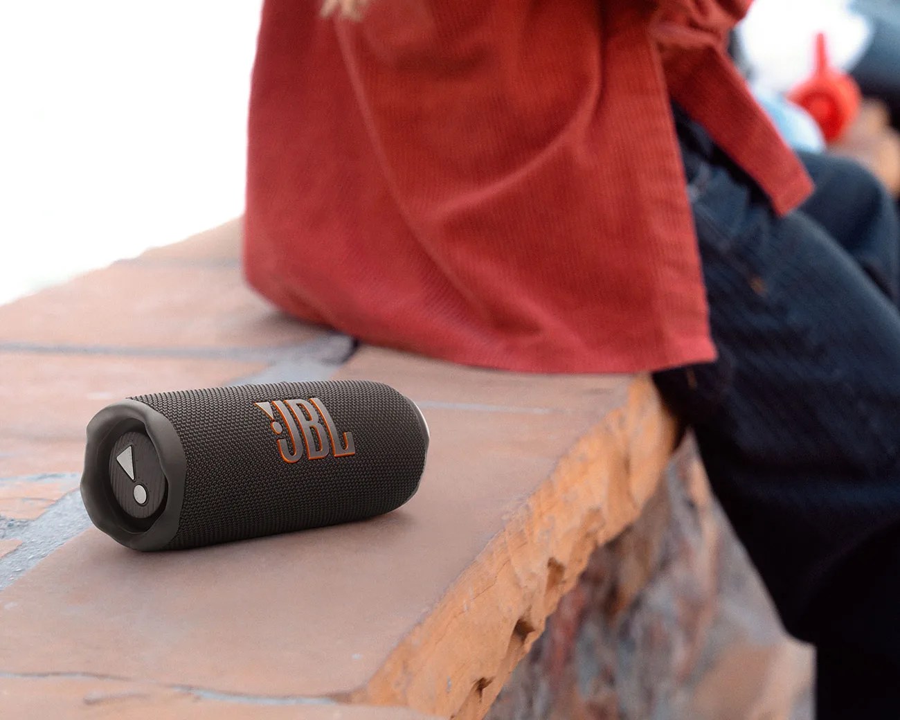 JBL Flip 7 portable speaker