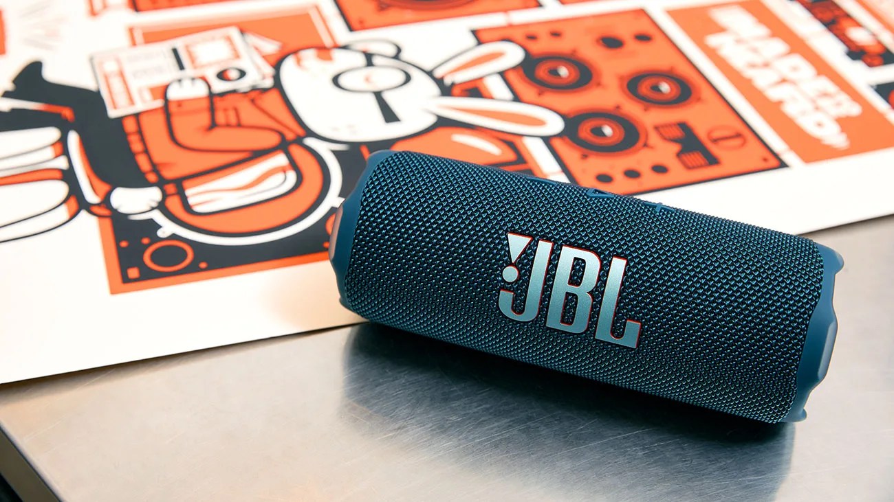 JBL Flip 7 portable speaker