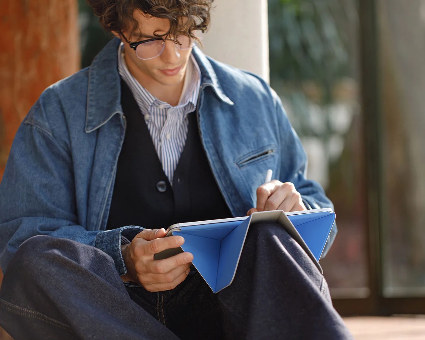 Moft Dynamic Folio