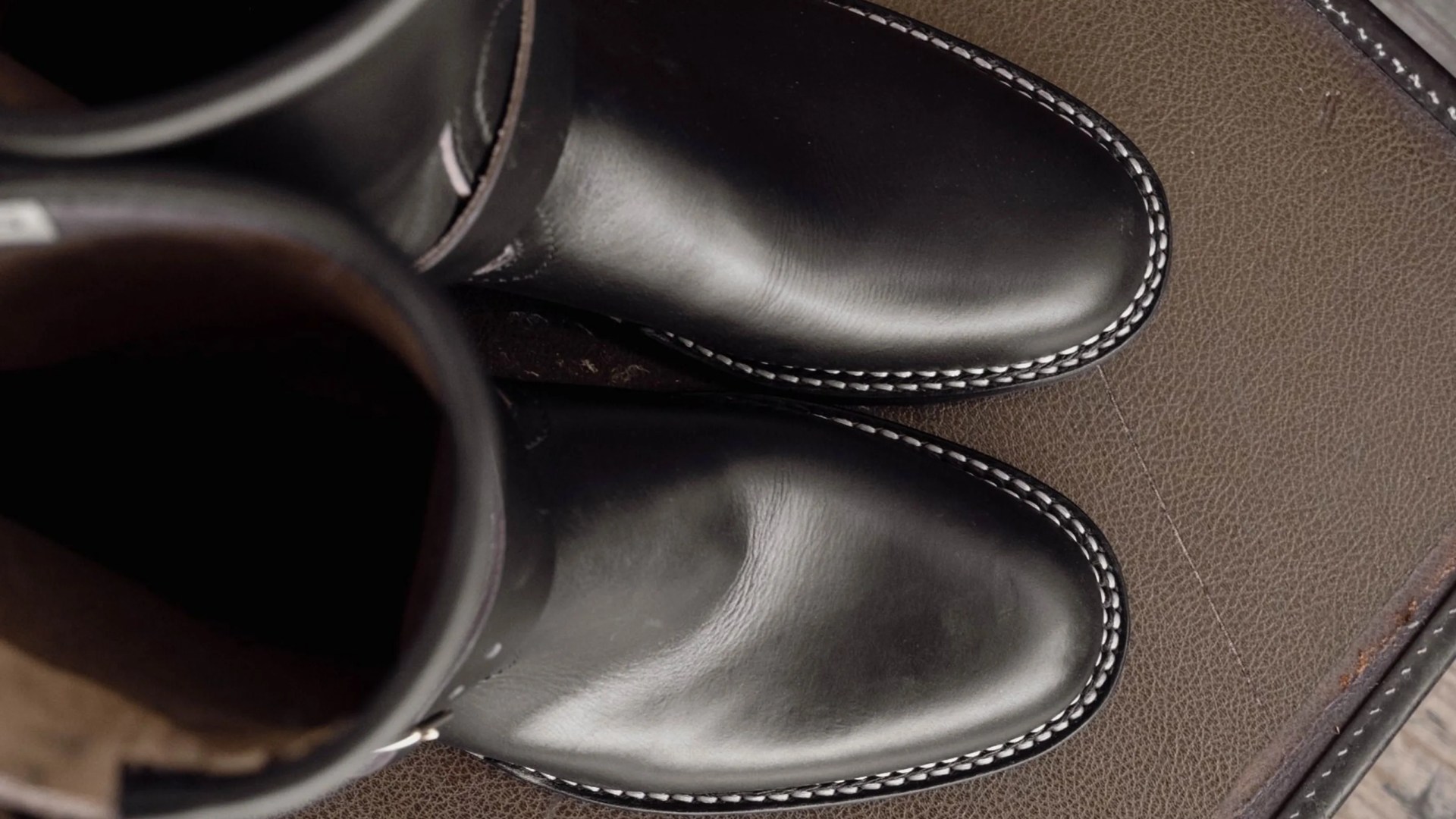 Closeup of toe of Nicks x Parkhurst Brakeman engineer boots