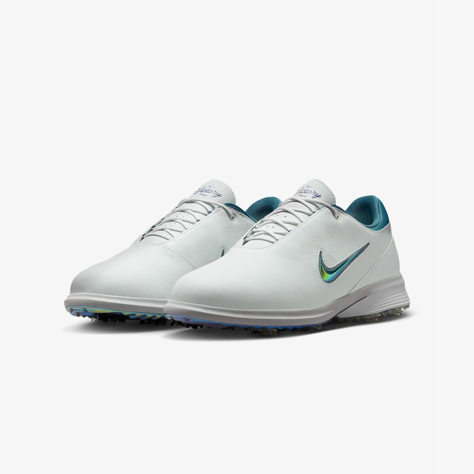 Nike Victory Tour 4 golf shoes