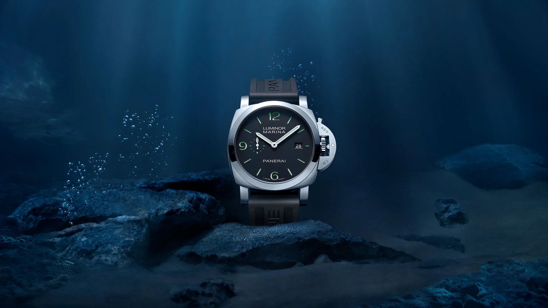Panerai Luminor Marina Watch underwater