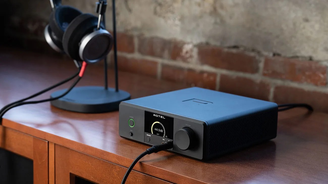 Rotel headphone amplifier