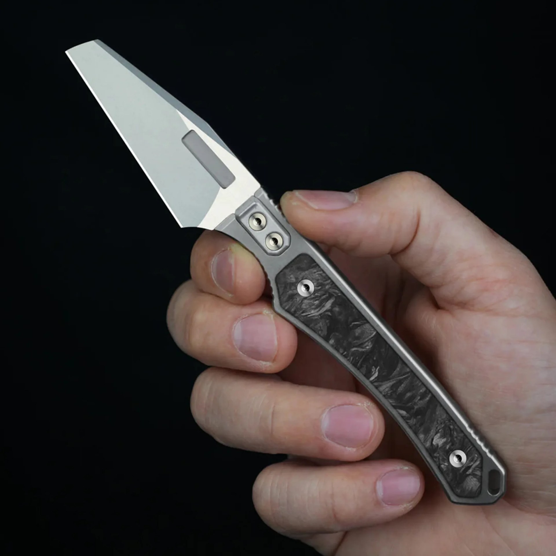 Vero Engineering Shift in hand
