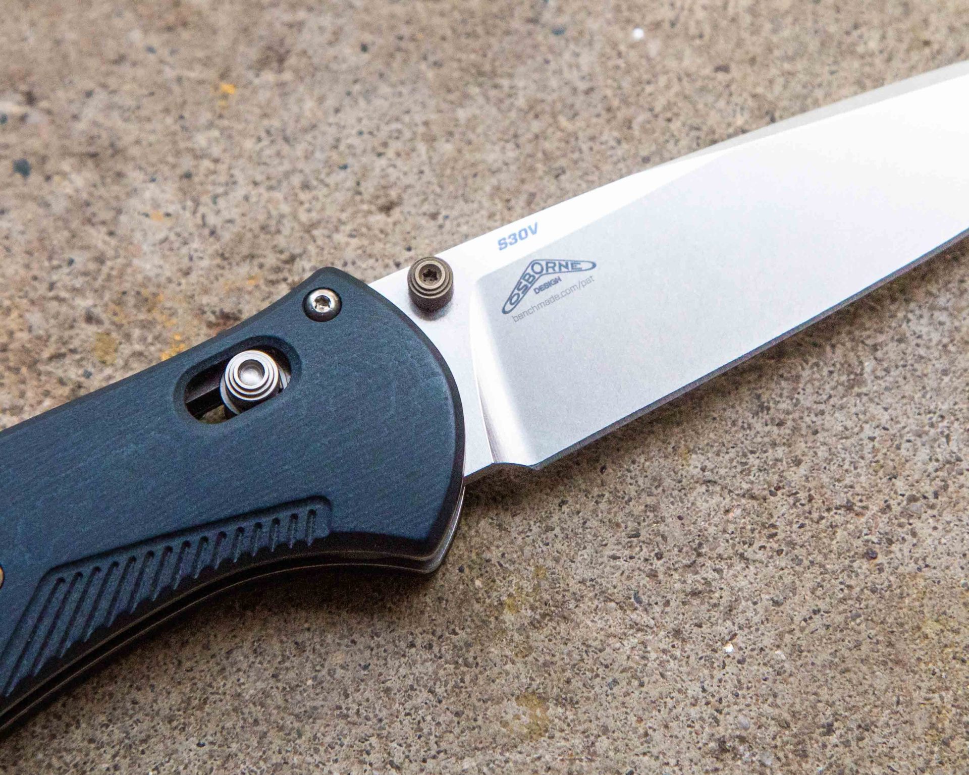benchmade-barrage-blue-canyon-gear-patrol-2