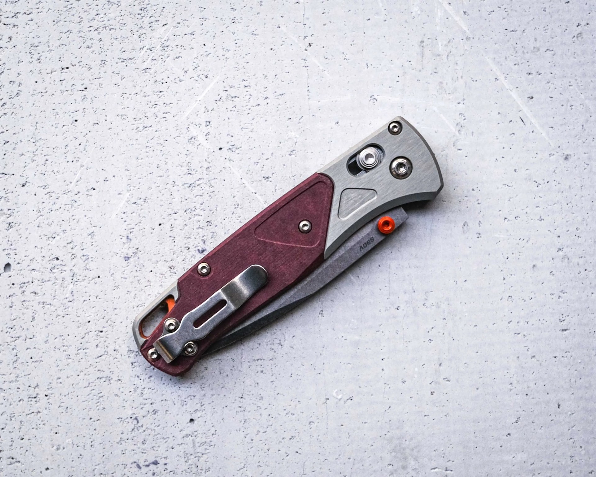 benchmade-bugout-redstone-gear-patrol-3