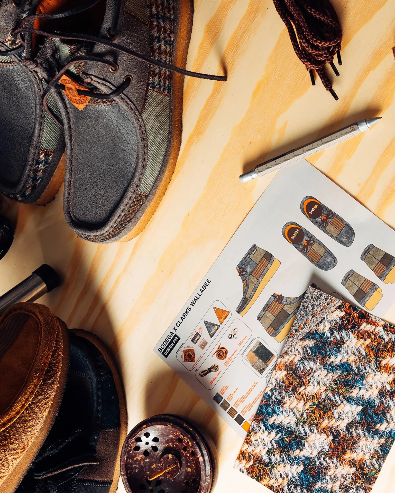 a desk desk for shoes