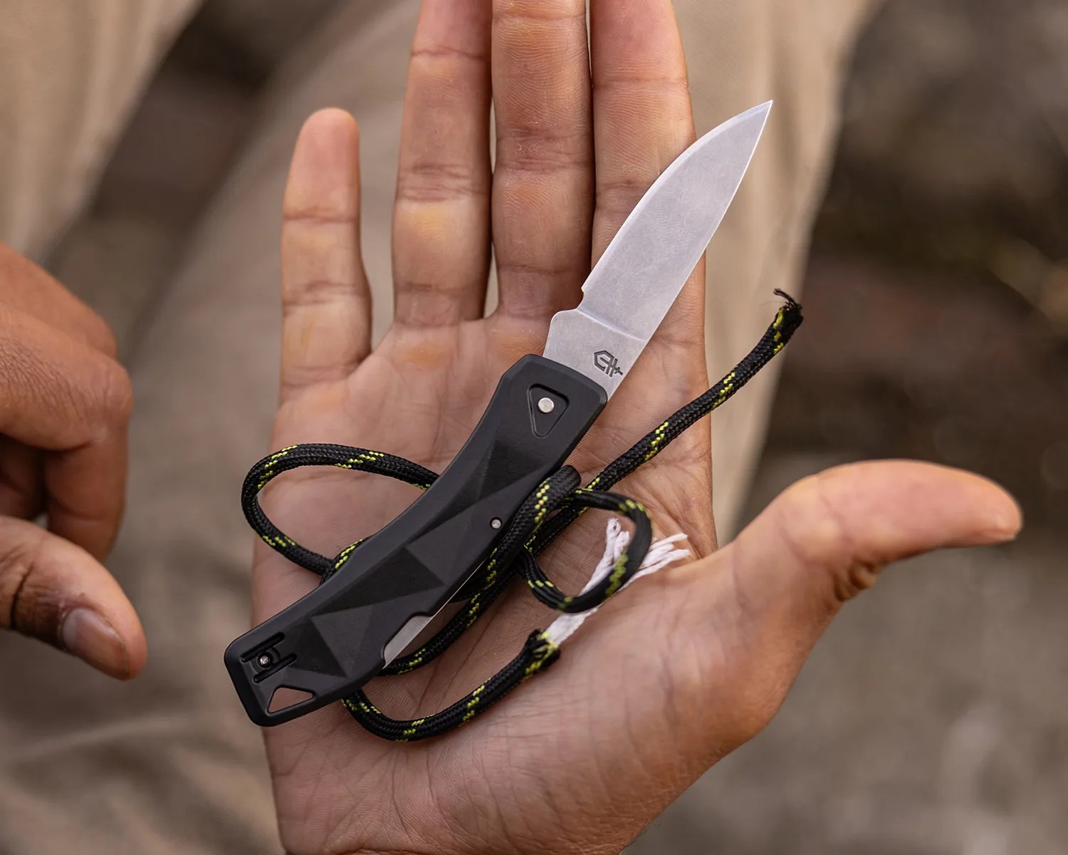 gerber lst ultra in hand