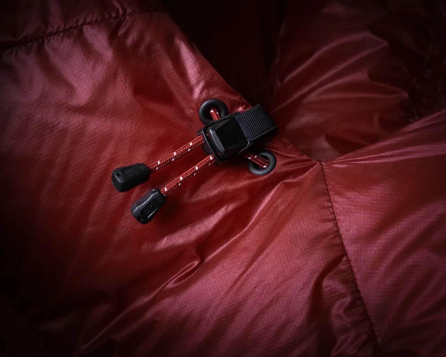 mountain equipment xenith drawcord detail