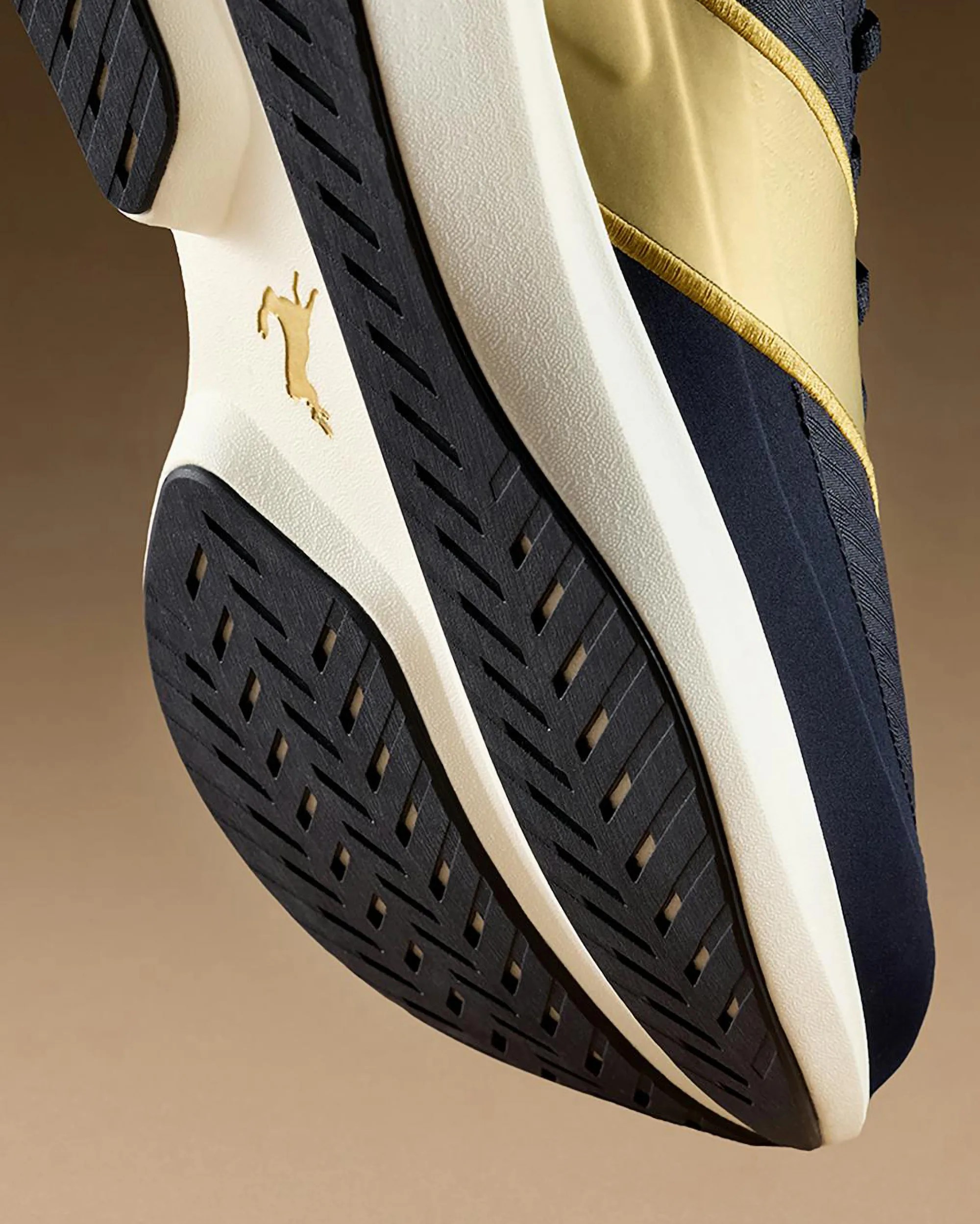 Tracksmith Eliot Racer