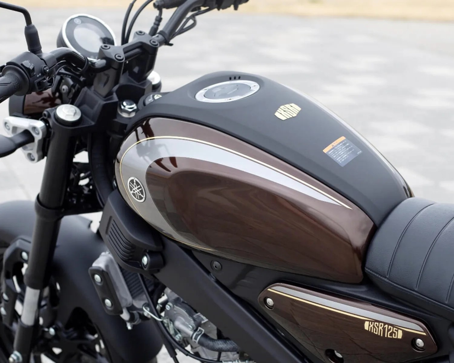 yamaha xsr125 tank