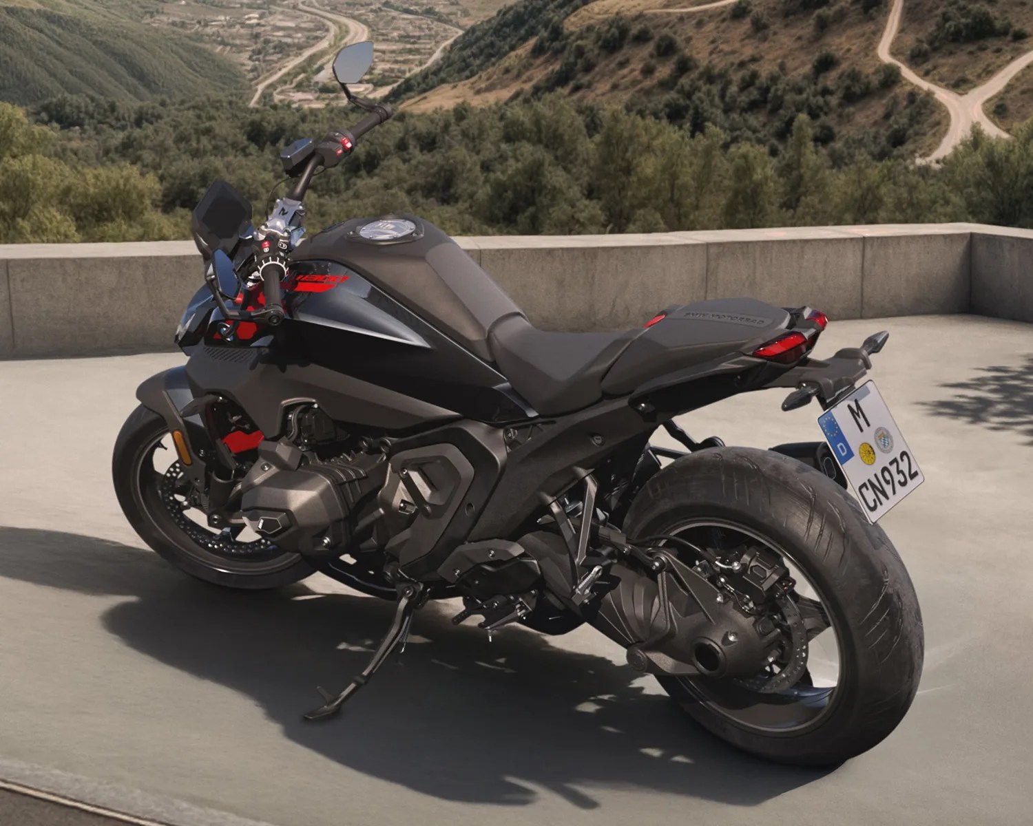 2025 bmw r 1300 r kickstand