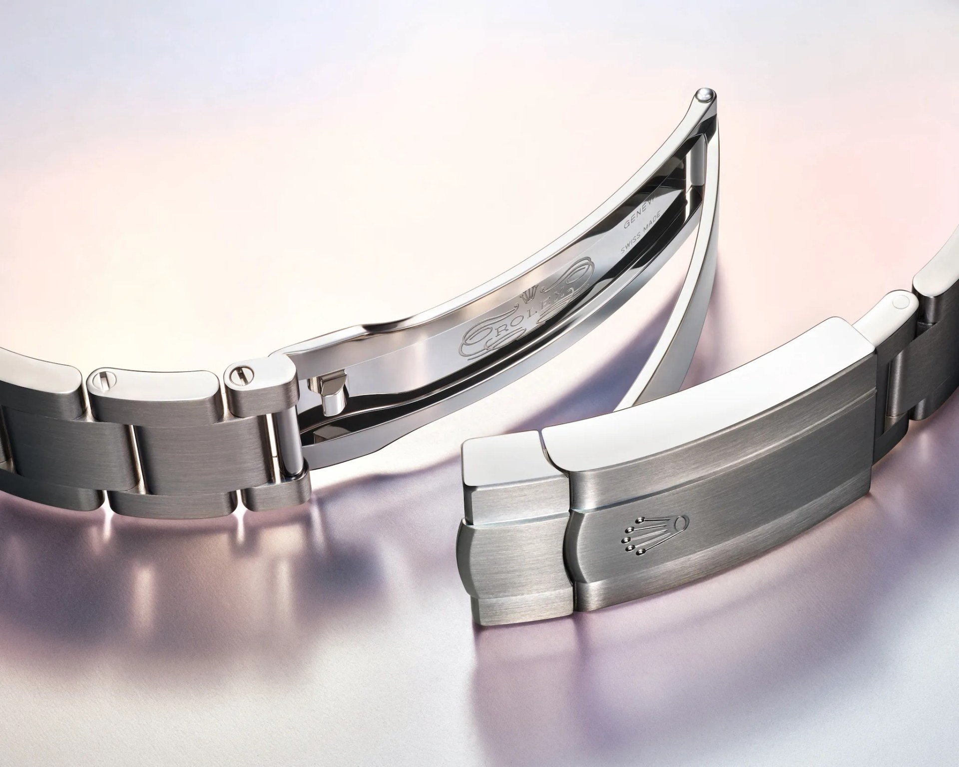 A detailed look at the refined watch clasp on the 41 mm sized version of the 2025 Rolex Oyster Perpetual watch.
