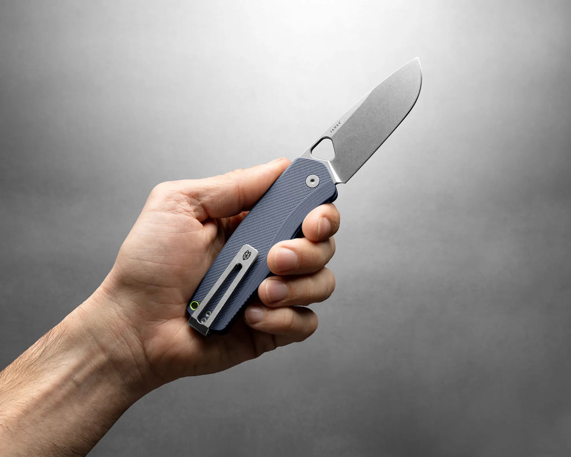 The James Brand Uncharted Collection Folsom Pro knife in hand