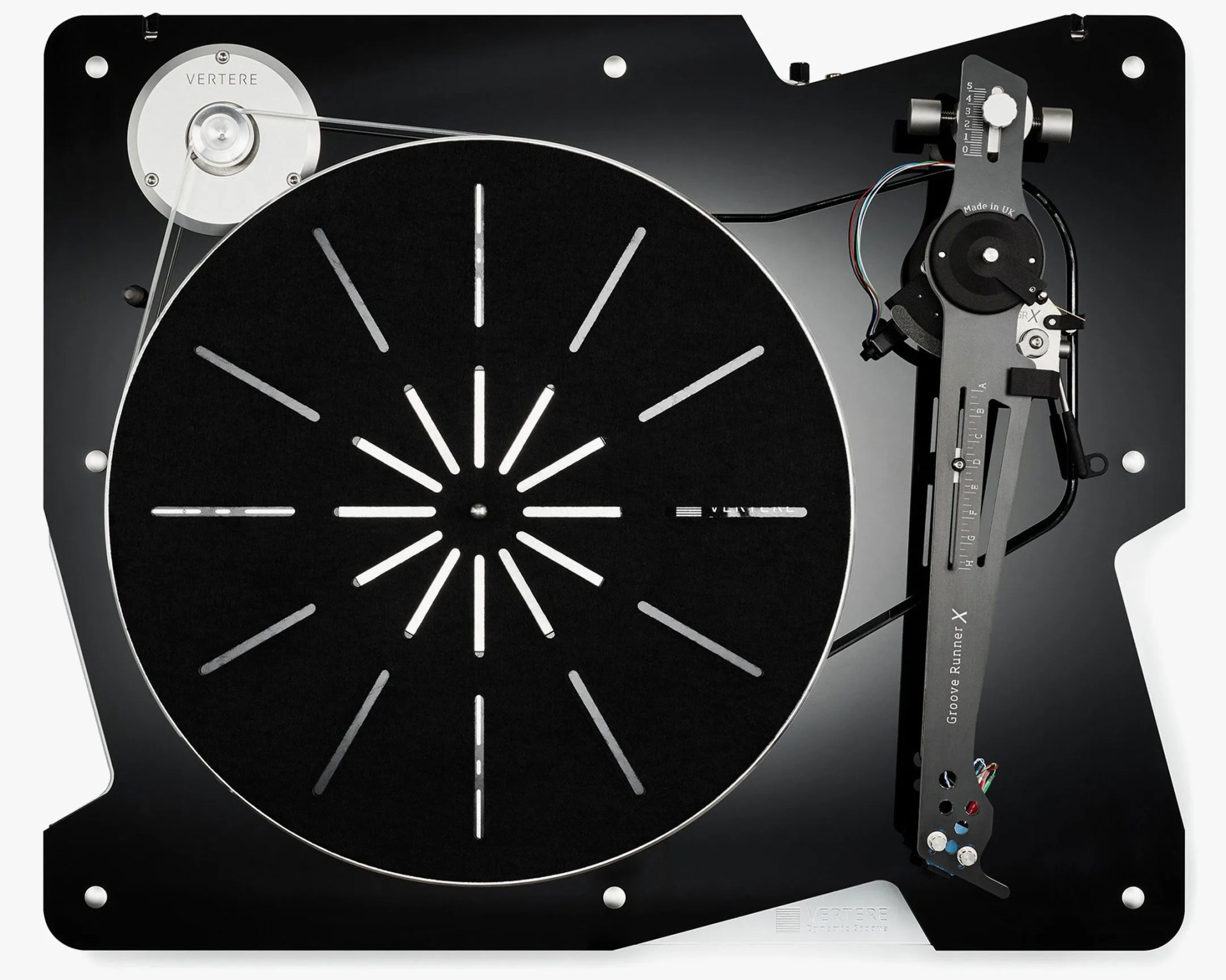 Vertere DG X turntable