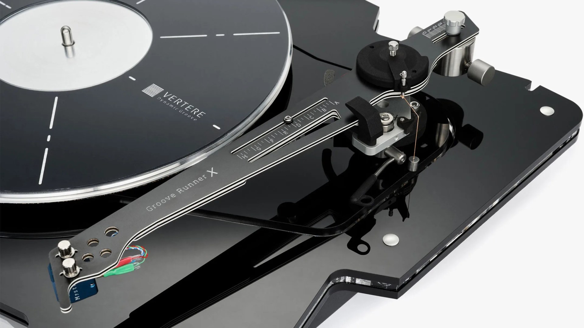 Vertere DG X turntable