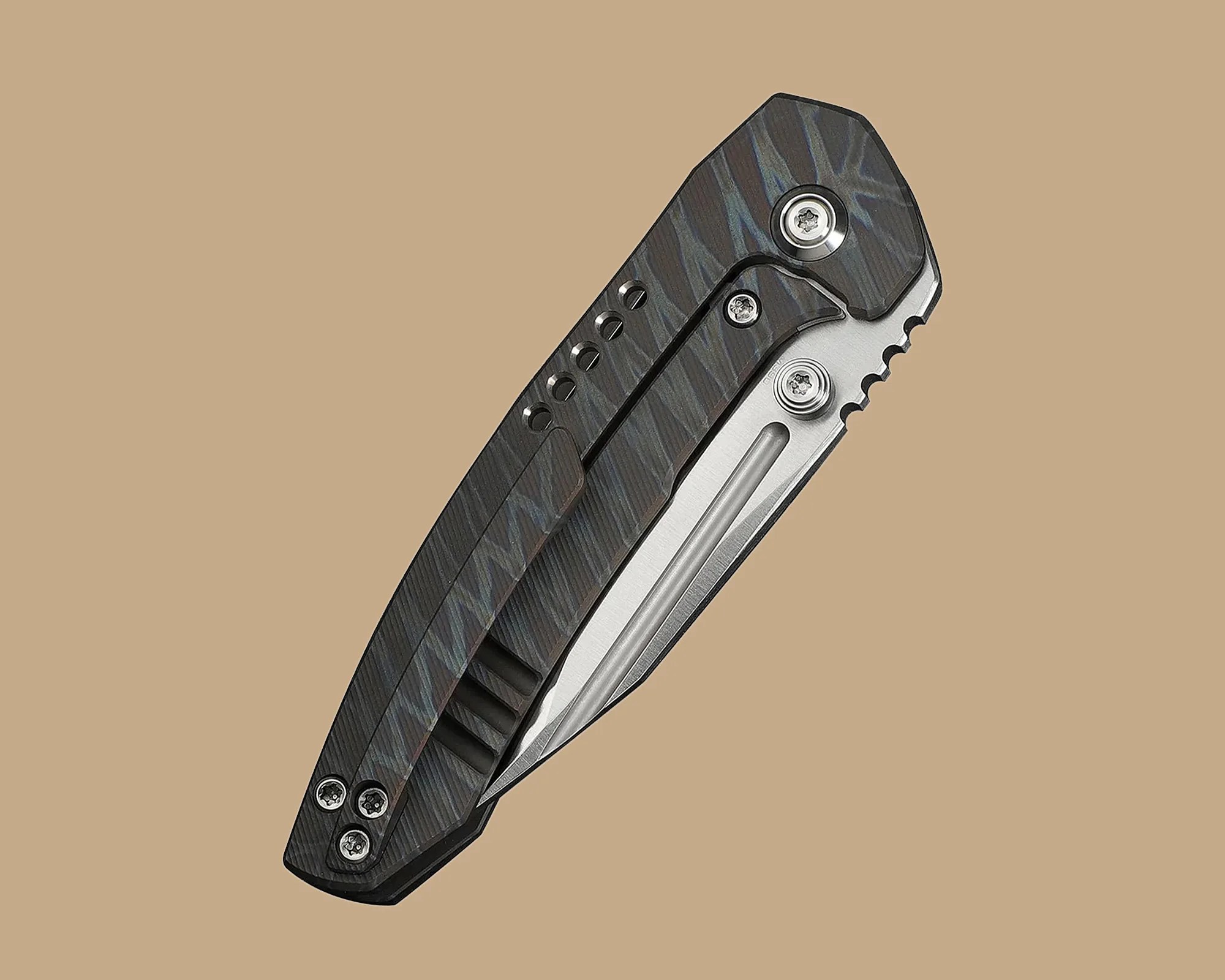 We Knife Micro Trogon closed