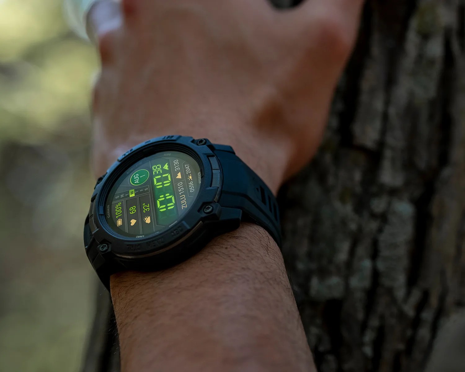 garmin instinct 3 amoled tactical on wrist