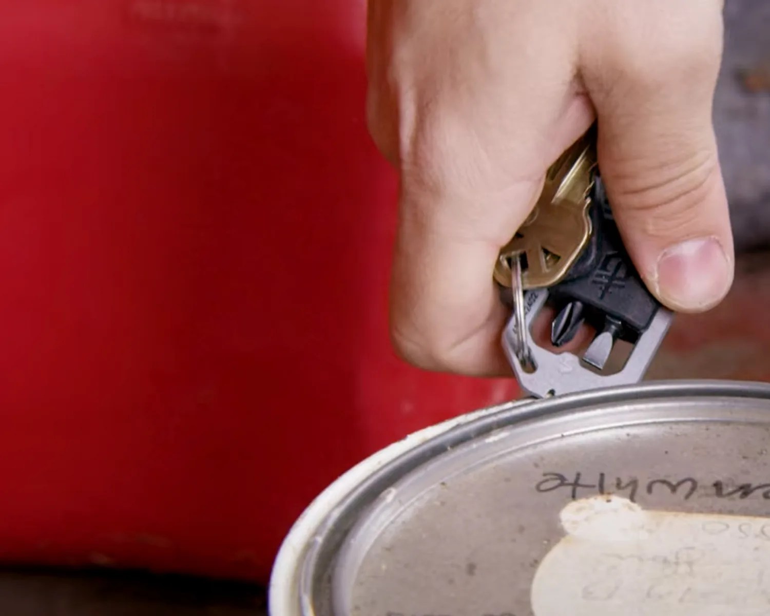 gerber driver prying paint can