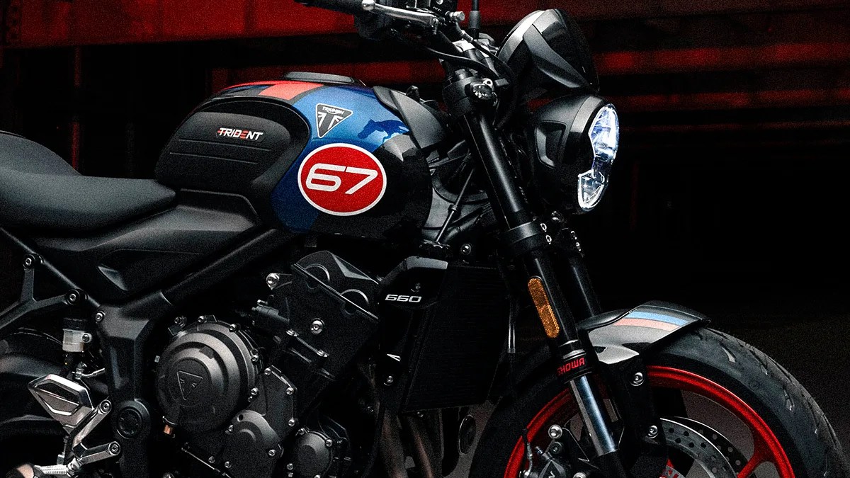 triumph trident 660 motorcycle macro