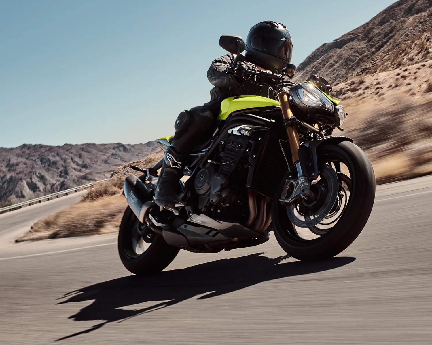 2026 triumph speed triple 1200 rx action