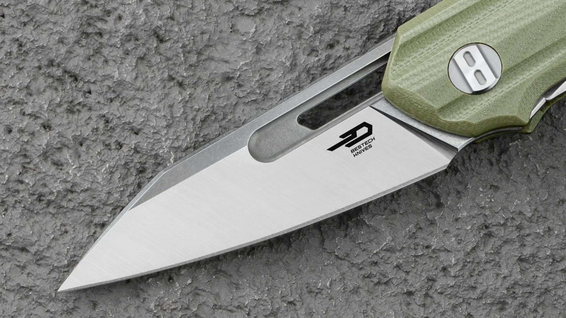 Bestech Toddler EDC Knife blade closeup