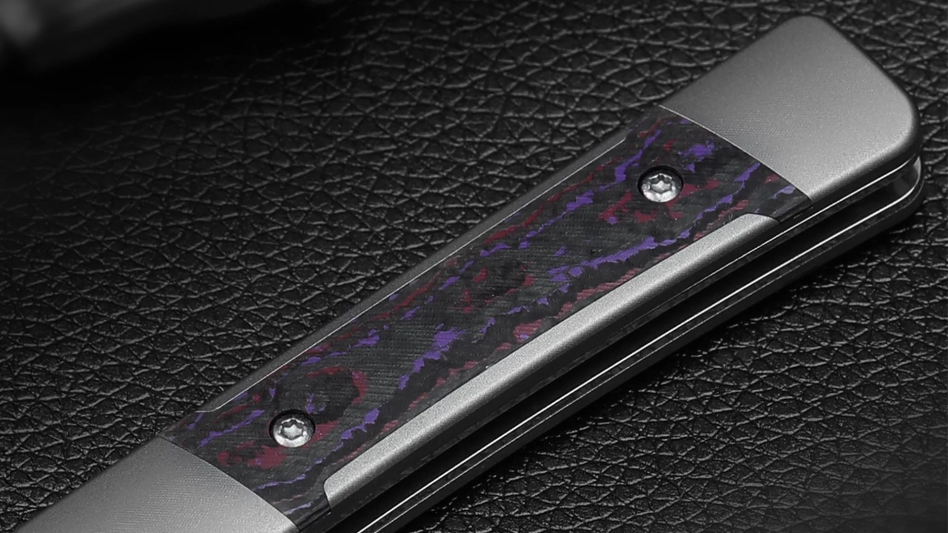 Kizer Little Grand EDC Knife handle closeup
