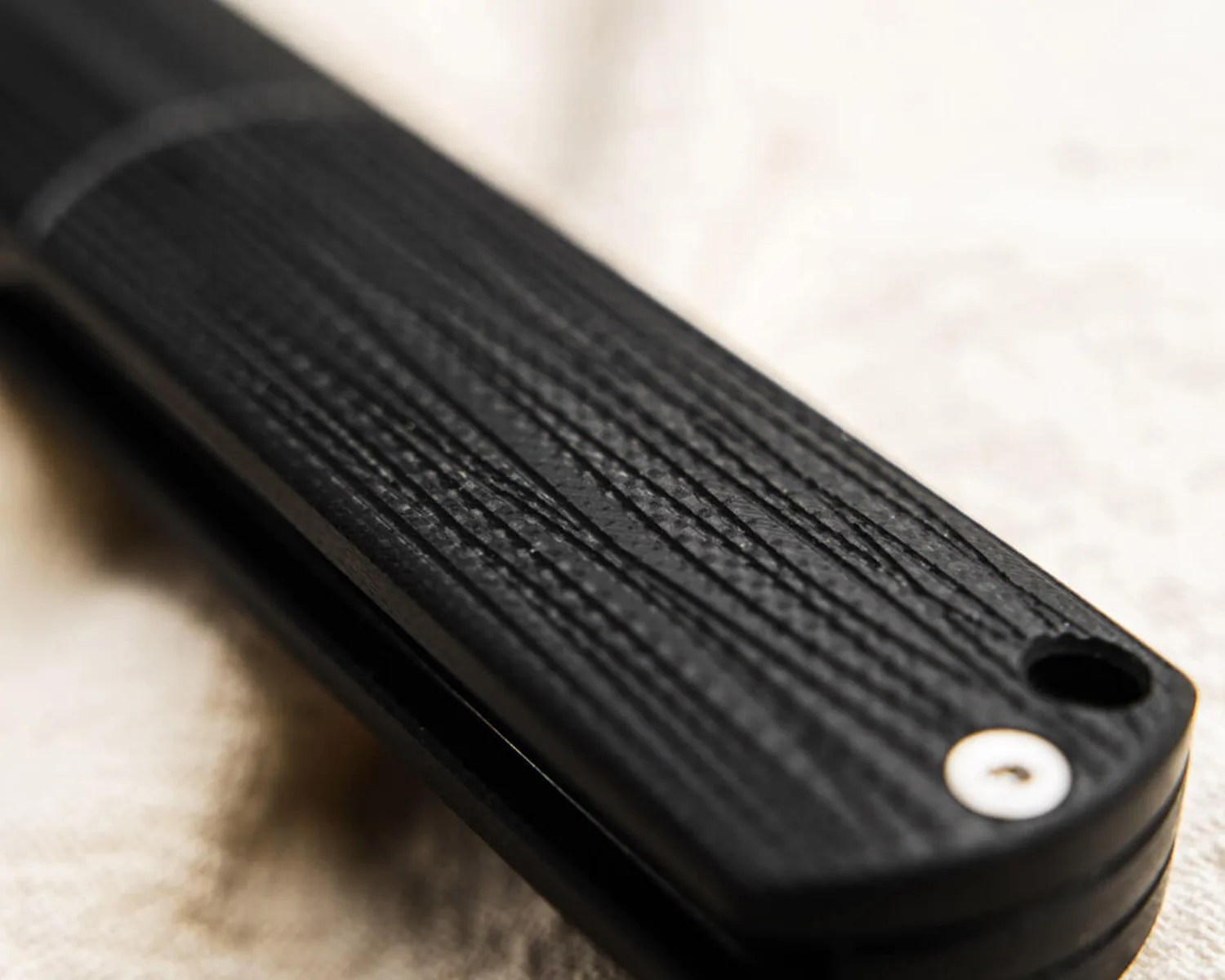 böker brlw g10 handle detail