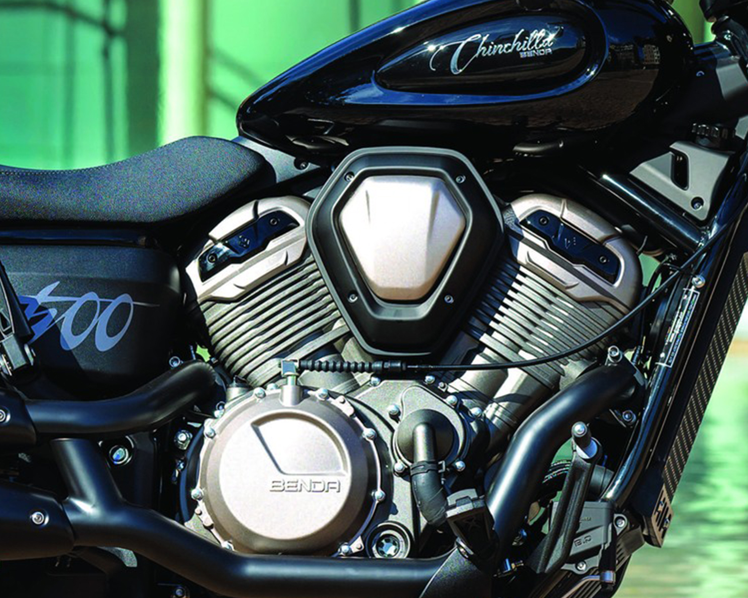 chinchilla 500 v-twin detail