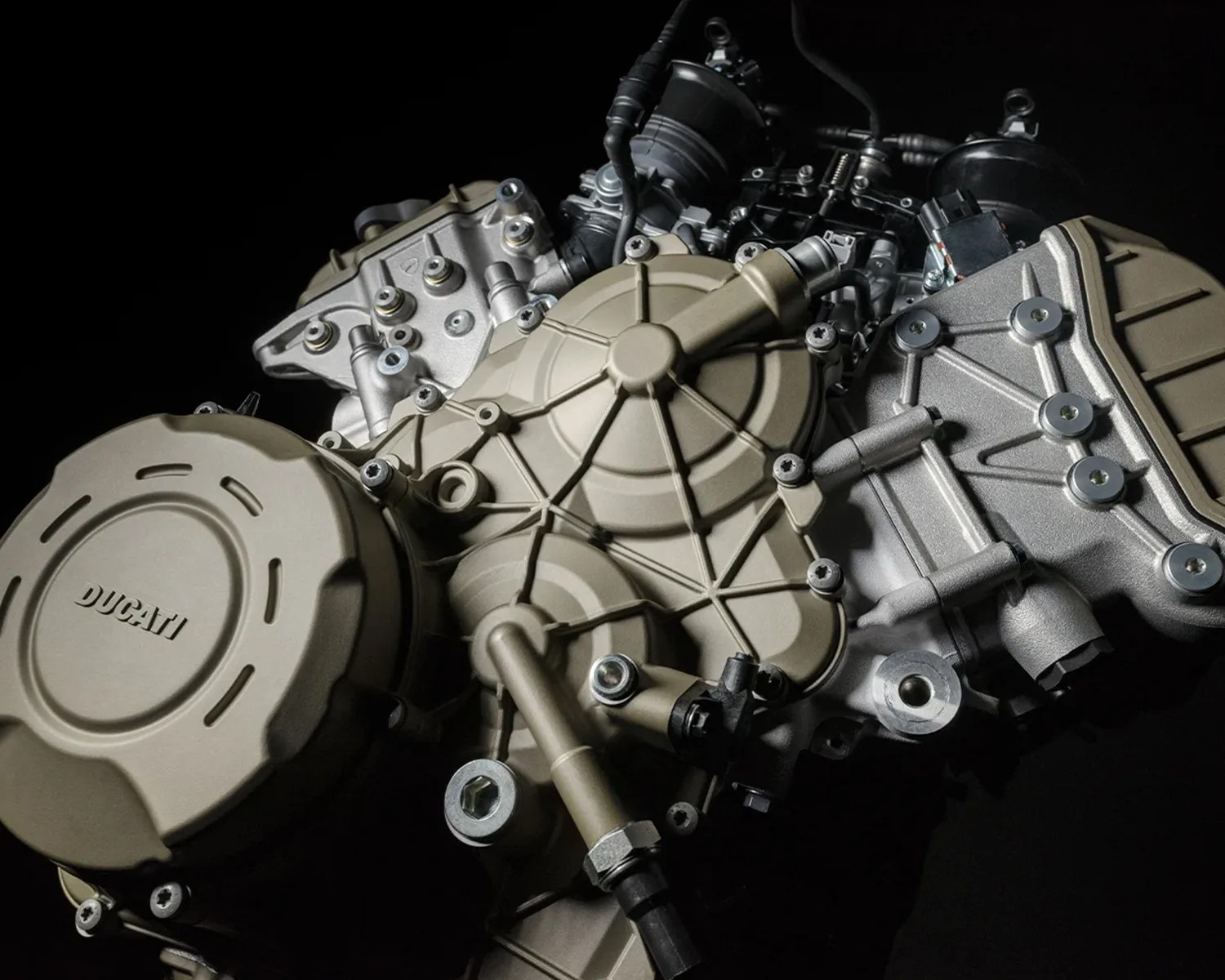ducati Desmosedici Stradale engine