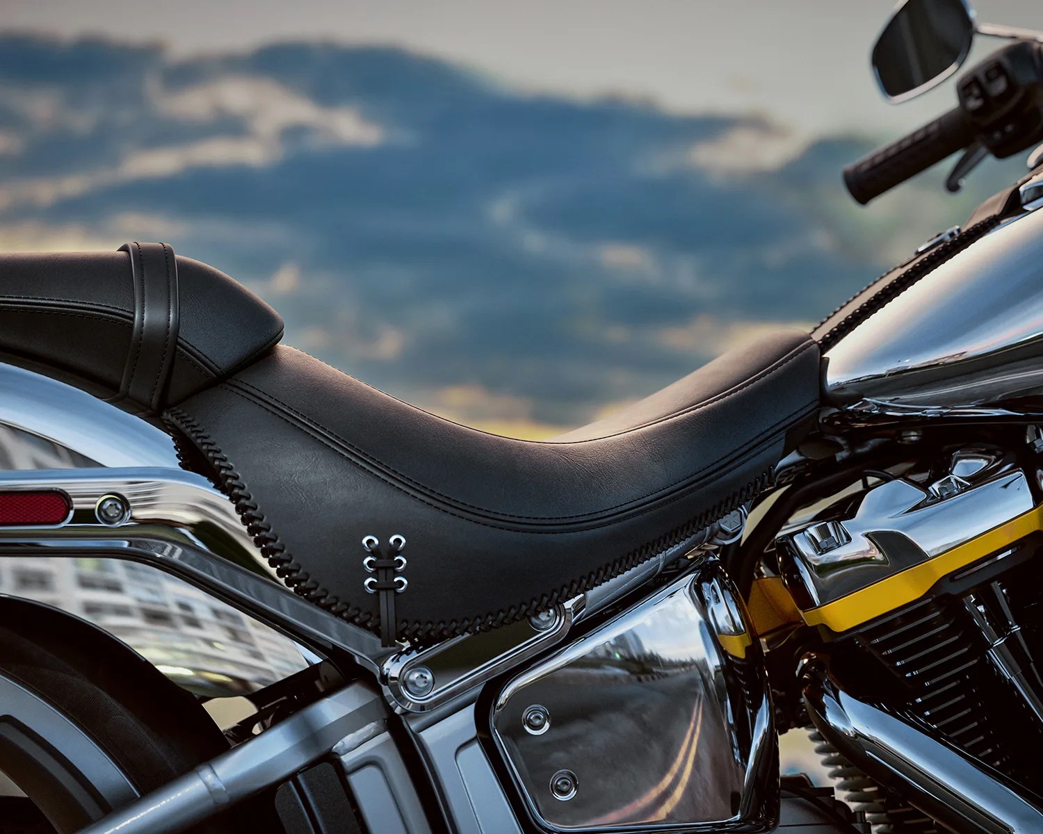 harley-davidson icons fat boy gray ghost saddle