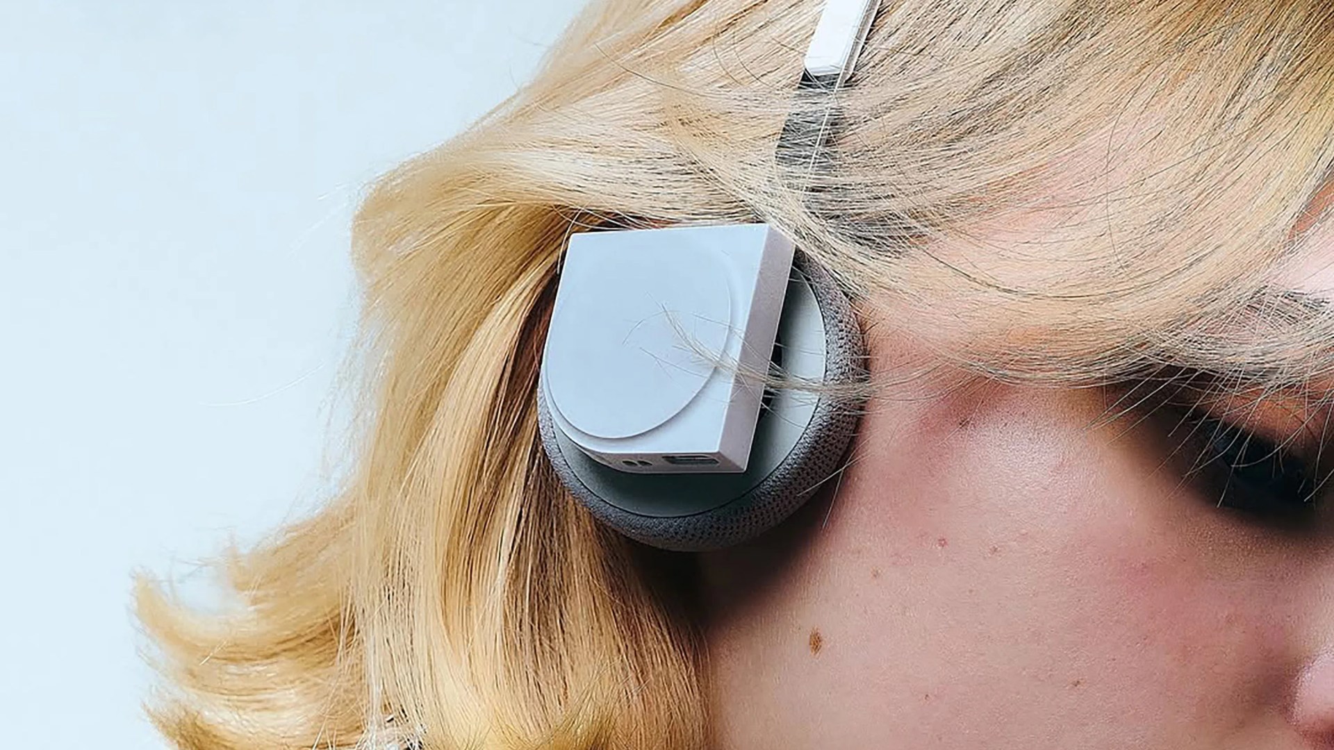 km5 Hp1 headphones